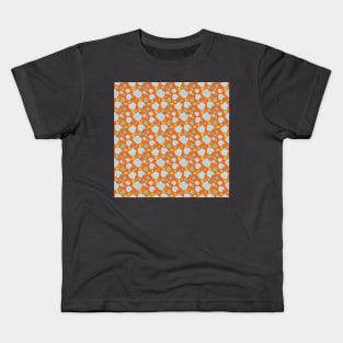 Fall Autumn pumpkins and leaves pattern Kids T-Shirt